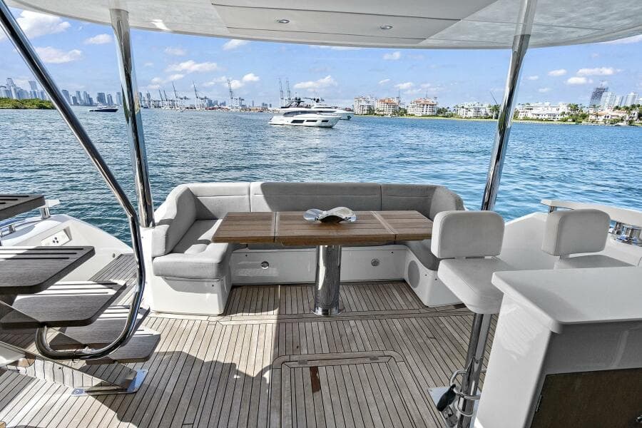 2019 Sunseeker Manhattan 66