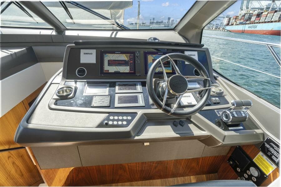2019 Sunseeker Manhattan 66