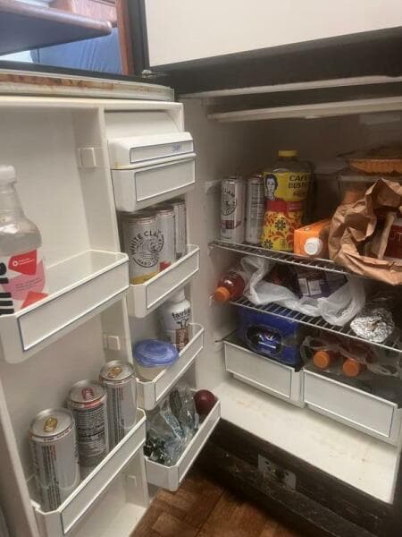 Mid Sized Fridge