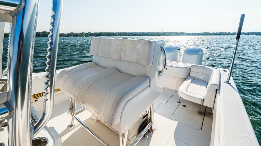 2016 Invincible 33 Open Fisherman