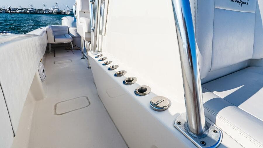 2016 Invincible 33 Open Fisherman