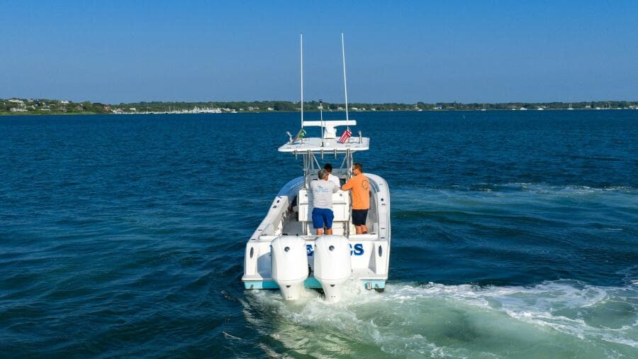 2016 Invincible 33 Open Fisherman