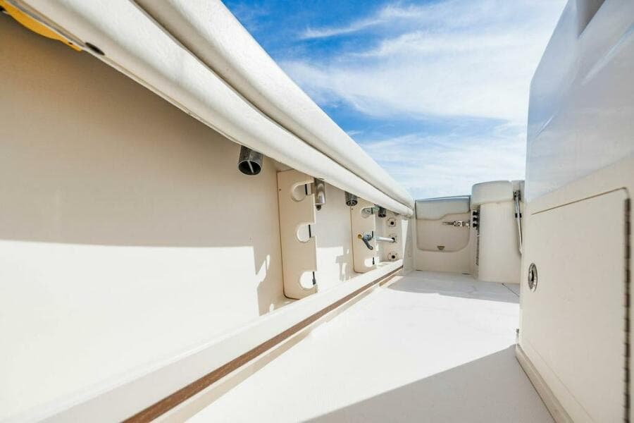 2016 Grady-White Canyon 336