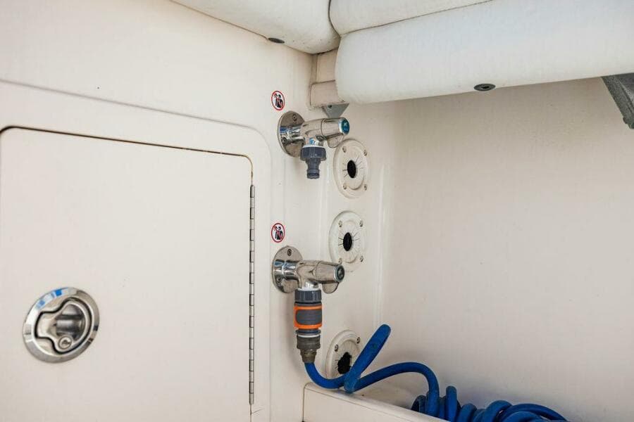 2016 Grady-White Canyon 336