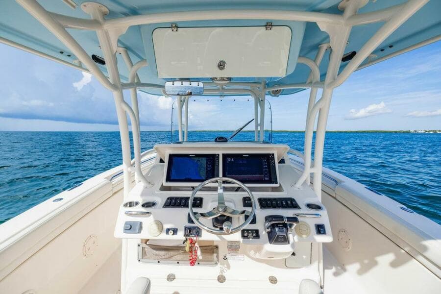 2016 Grady-White Canyon 336