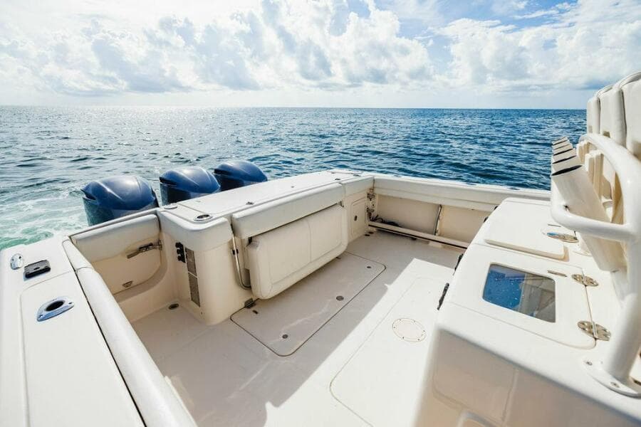 2016 Grady-White Canyon 336