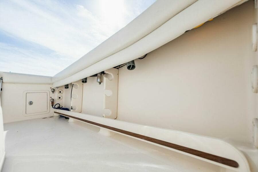 2016 Grady-White Canyon 336