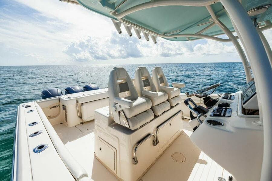 2016 Grady-White Canyon 336