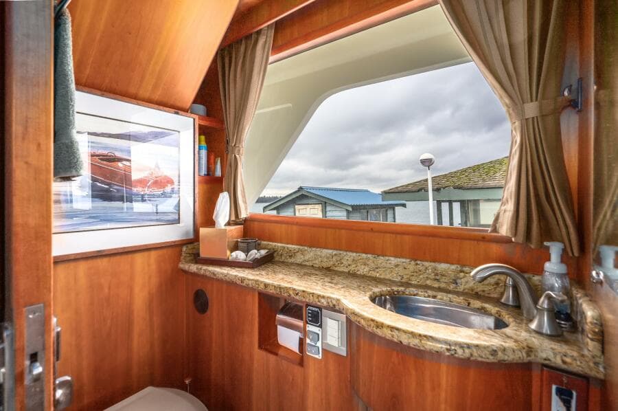 2005 President Skylounge