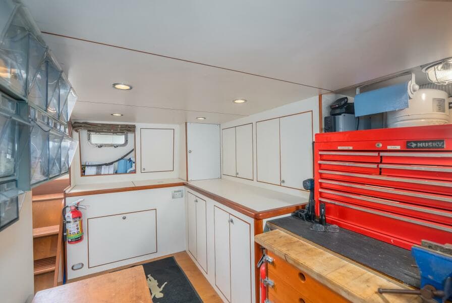 2005 President Skylounge