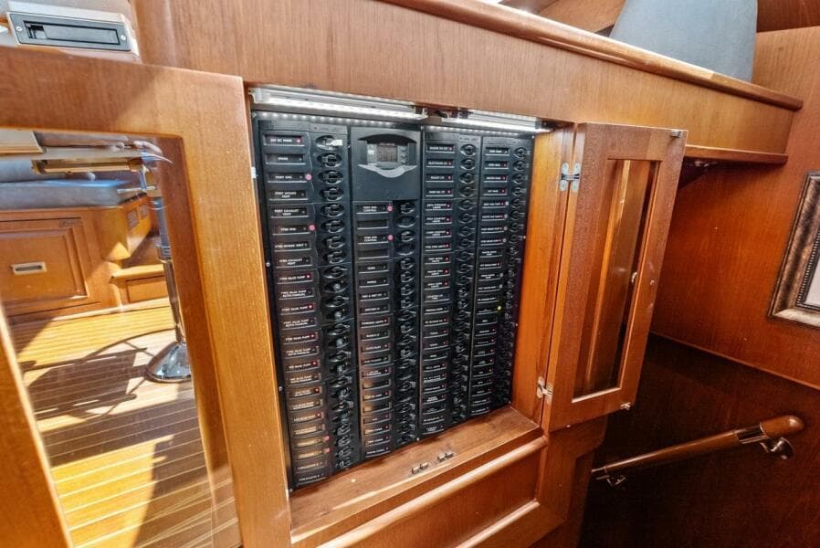 2005 Grand Banks 72 Aleutian RP