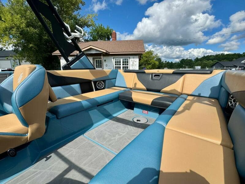 2020 ATX Surf Boats 24 Type S