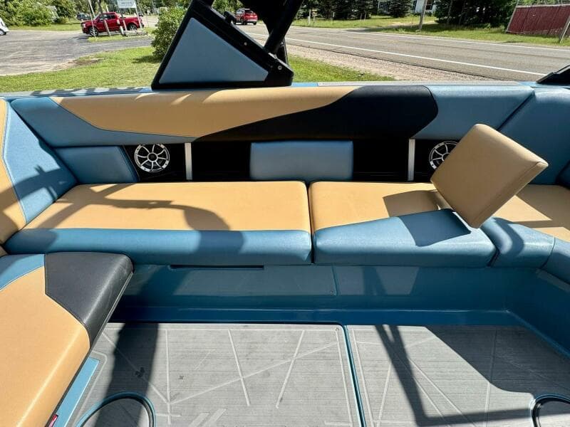 2020 ATX Surf Boats 24 Type S