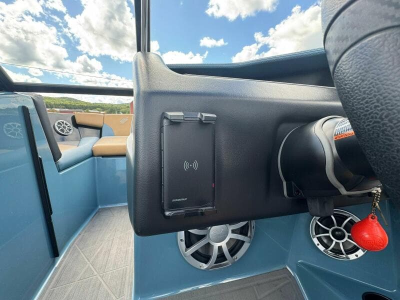 2020 ATX Surf Boats 24 Type S