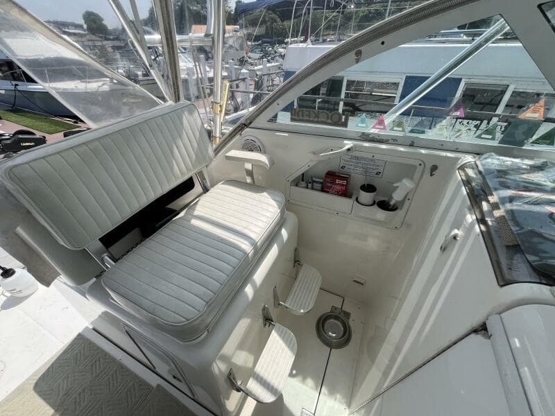 2001 Rampage Rampage 30 Express Open