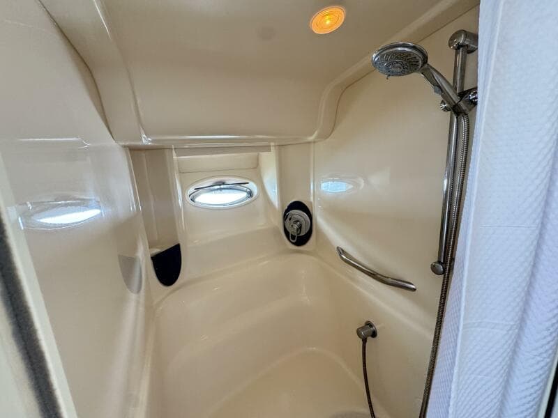 2003 Sea Ray 420 Sundancer