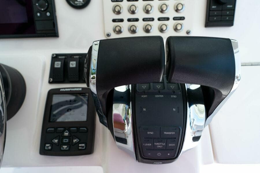 2021 Intrepid 407 Panacea