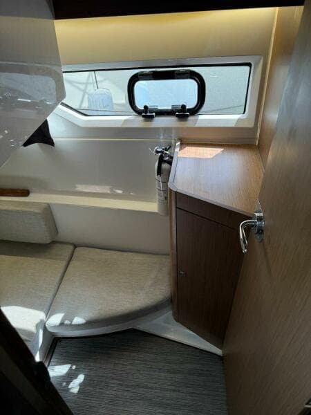 2021 Jeanneau NC 895