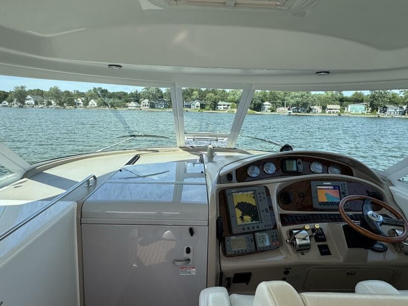 2004 Sea Ray 390 Motor Yacht