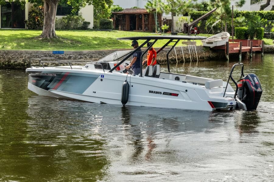 2023 Brabus SHADOW 300 CT