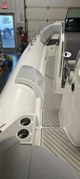 2024 Zodiac Medline 9 NEO