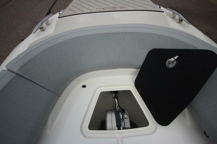 2024 Zodiac Medline 9 NEO