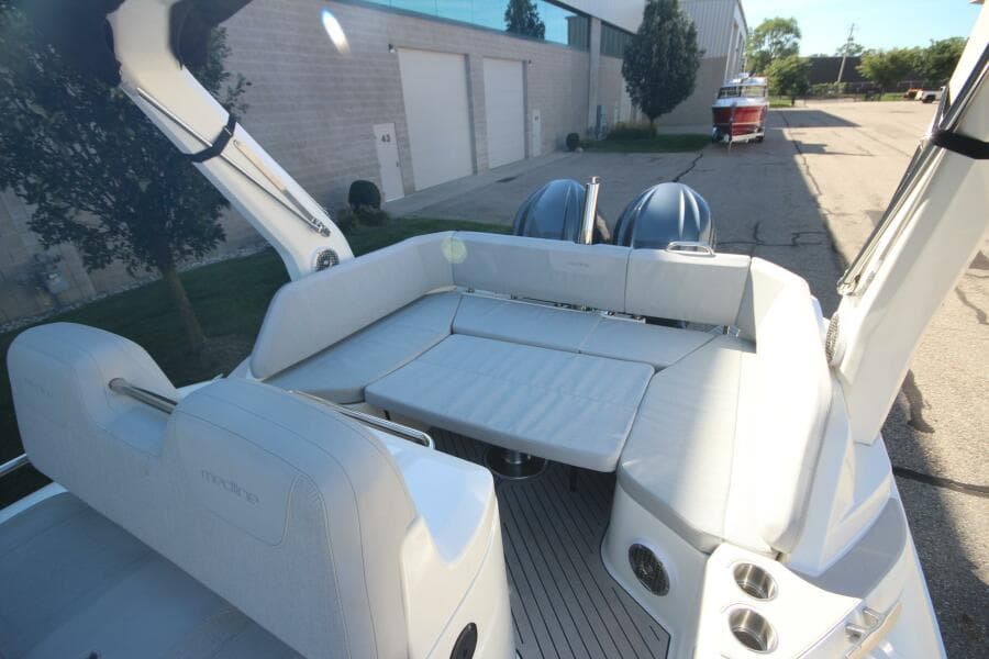 2024 Zodiac Medline 9 NEO