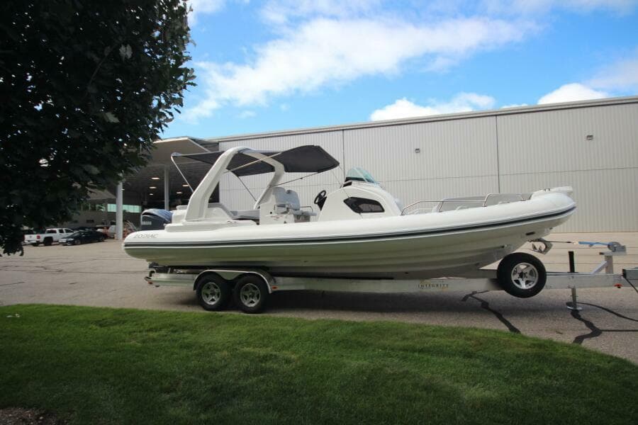 2024 Zodiac Medline 9 NEO