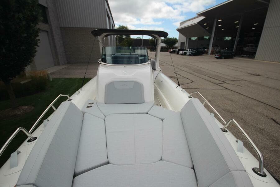 2024 Zodiac Medline 9 NEO