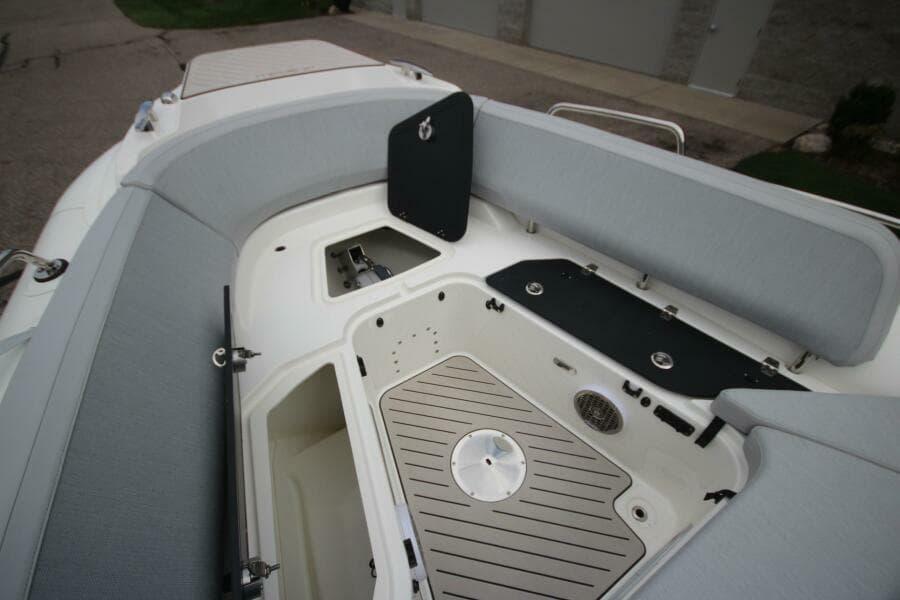 2024 Zodiac Medline 9 NEO