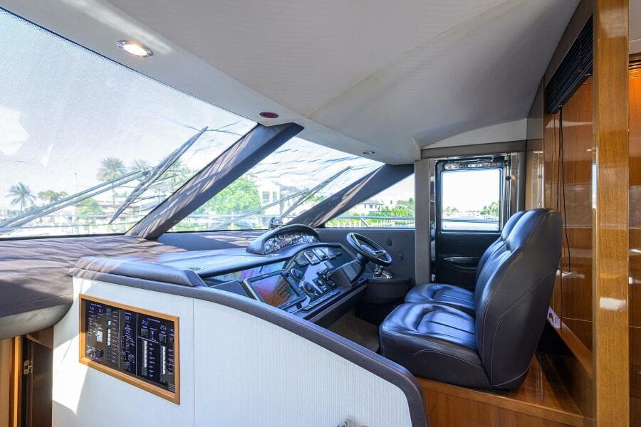 2016 Princess F64