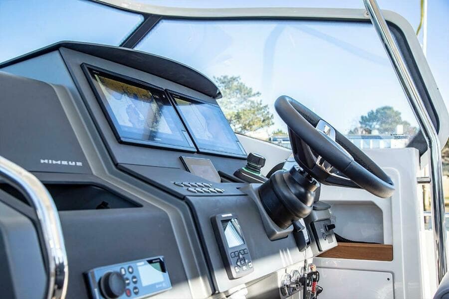 2025 Nimbus Tender 11