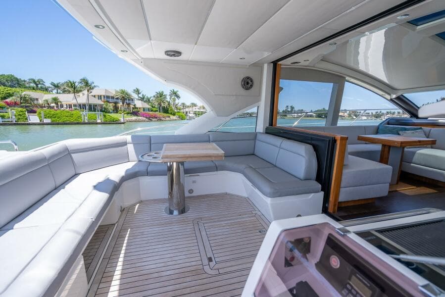 2018 Sunseeker Predator 57