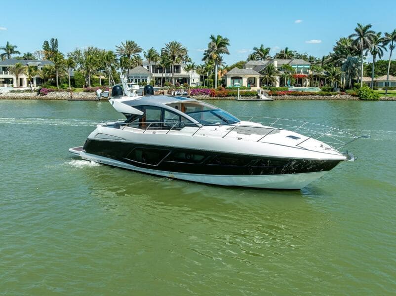 2018 Sunseeker Predator 57
