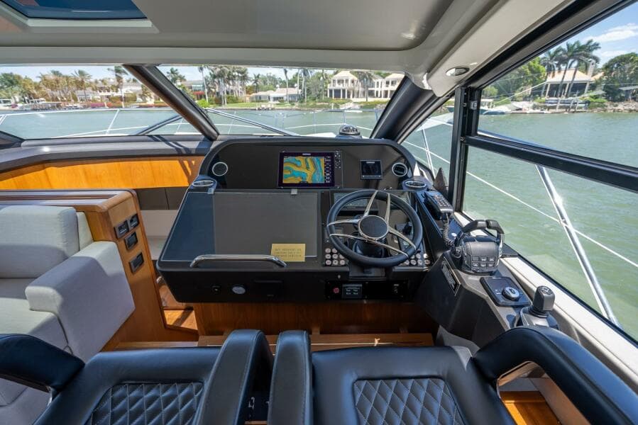 2018 Sunseeker Predator 57