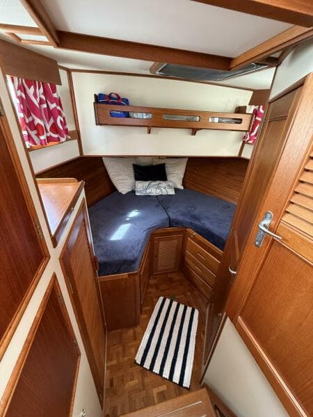 1999 Grand Banks 42 Classic