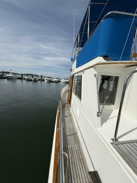 1999 Grand Banks 42 Classic