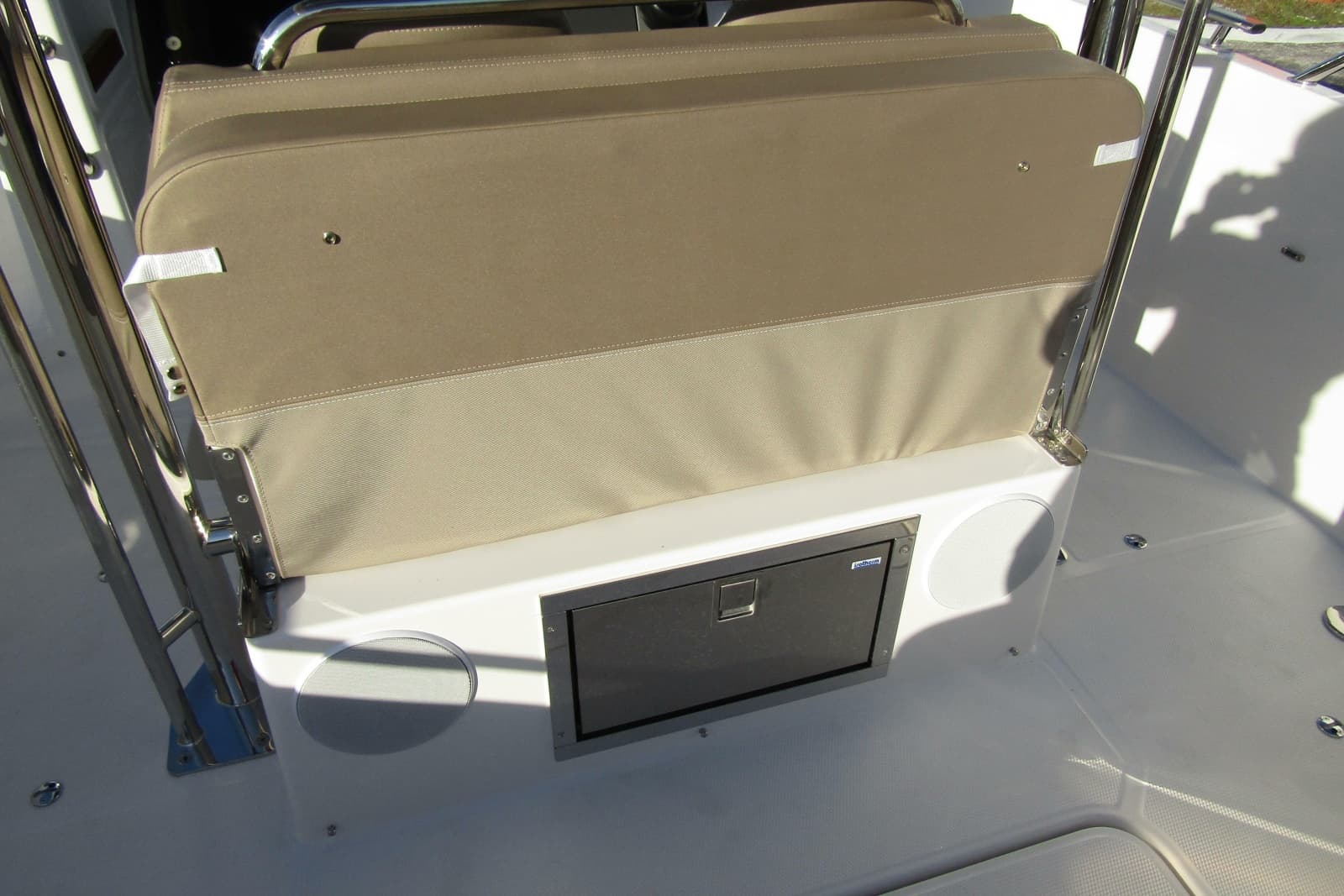 2025 Nimbus Tender 9