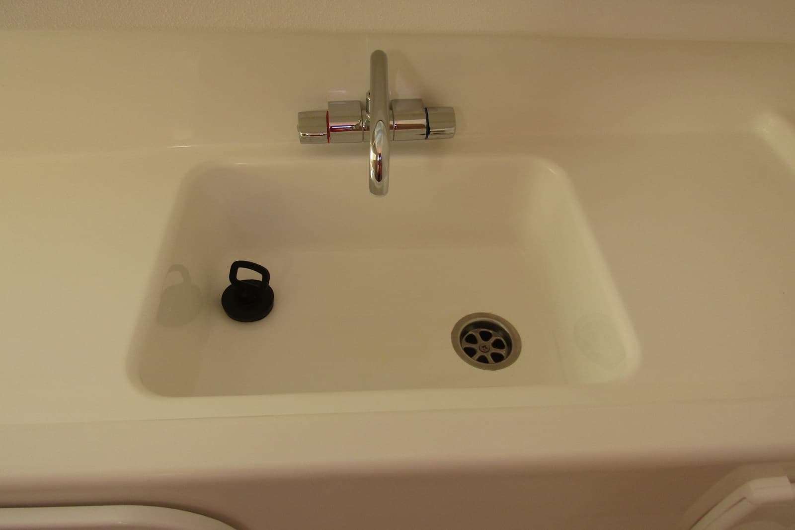 2025 Nimbus Tender 9