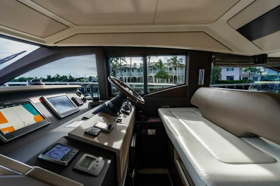 2015 Azimut Fly 50