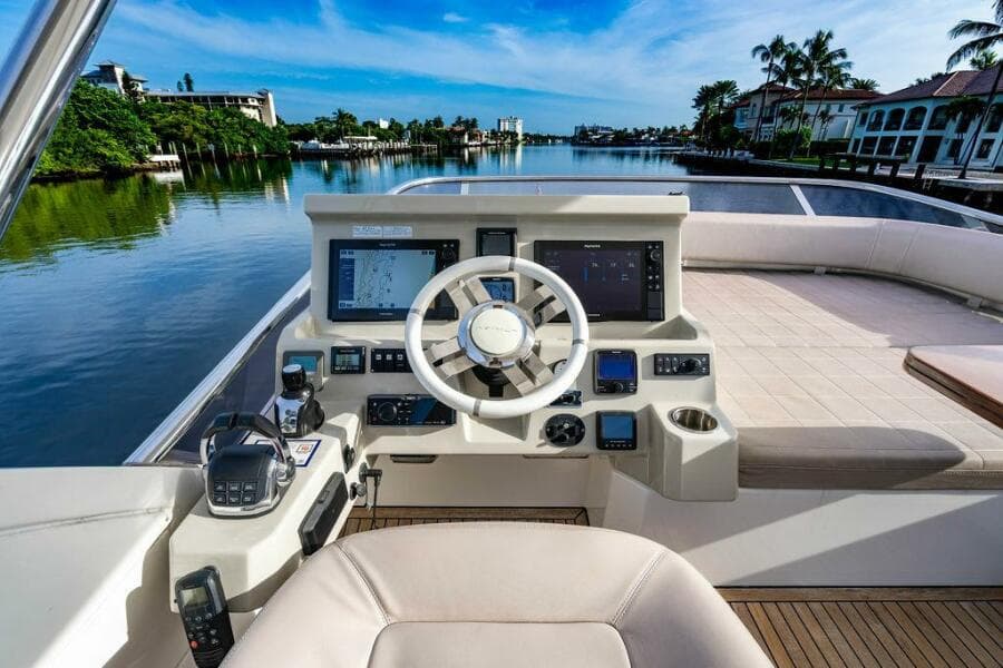 2015 Azimut Fly 50