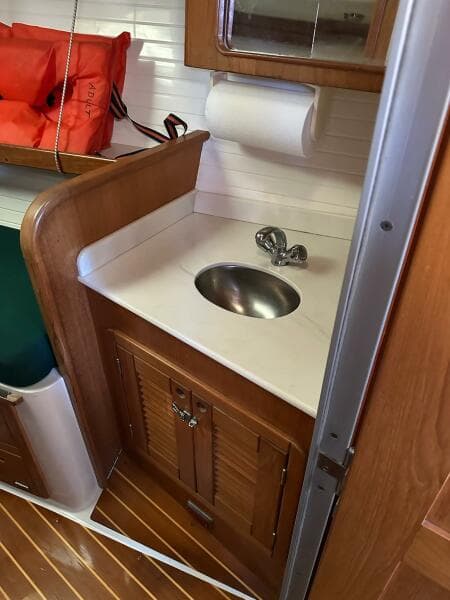 1997 Catalina Morgan 38