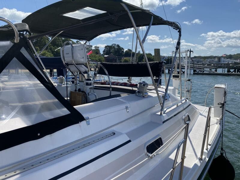 1997 Catalina Morgan 38