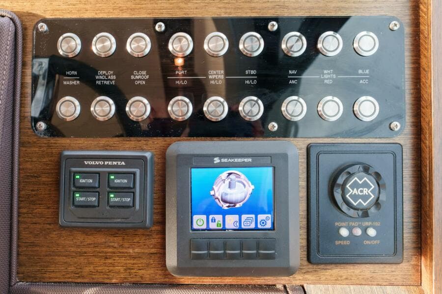 2017 Tiara Yachts C53 Coupe