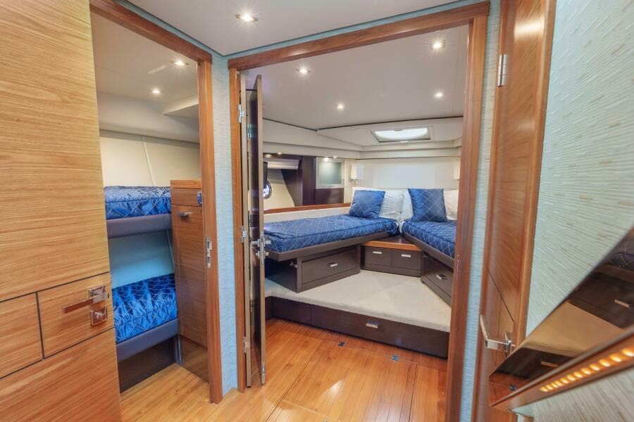 2017 Tiara Yachts C53 Coupe