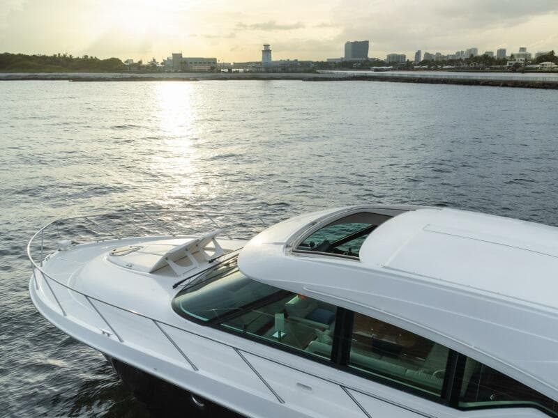 2017 Tiara Yachts C53 Coupe
