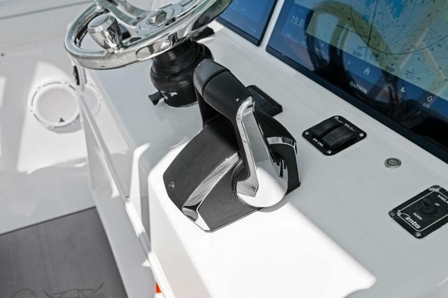 2017 Yellowfin 42 Offshore MIDNIGHT RIDER2017 Yellowfin 42 Offshore MIDNIGHT RIDER