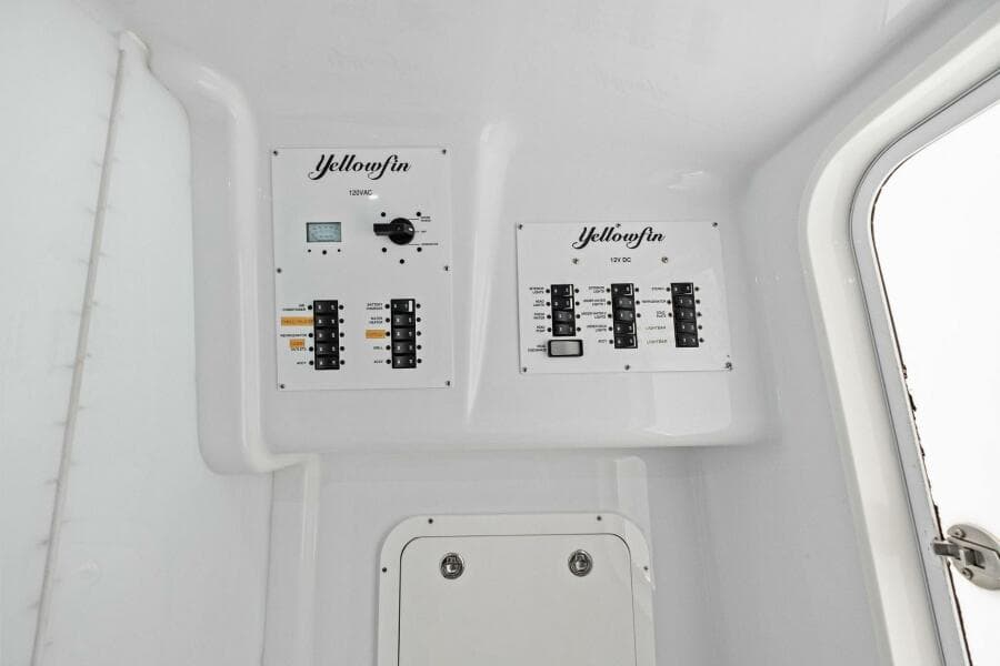 2017 Yellowfin 42 Offshore MIDNIGHT RIDER