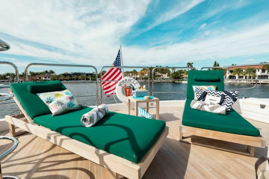 2018 Sunseeker 95 yacht - Photo 25