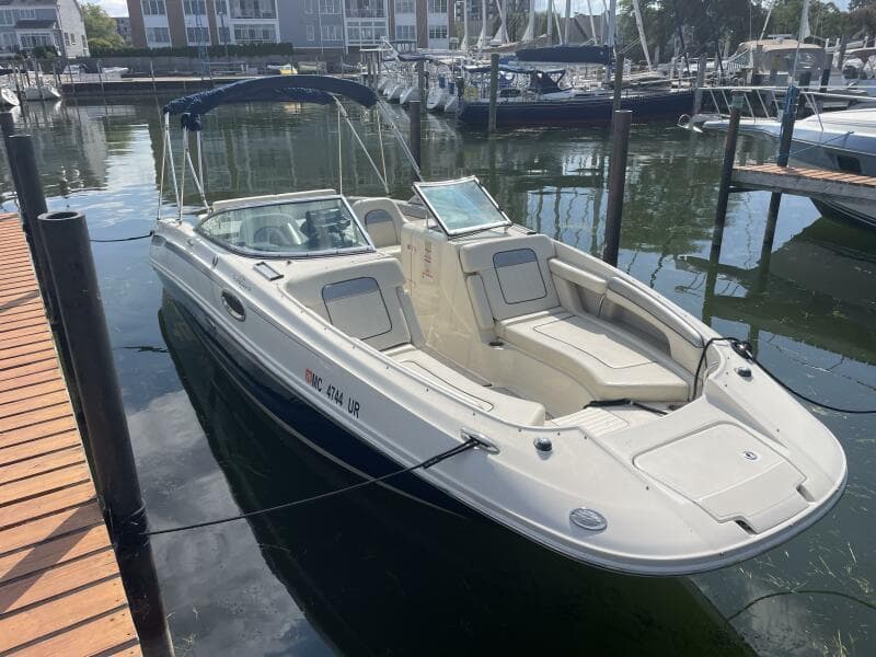 2010 Sea Ray 280 Sun Deck